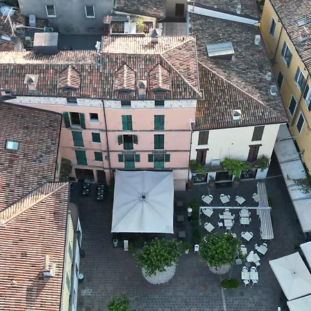 Splendid Daire Desenzano del Garda